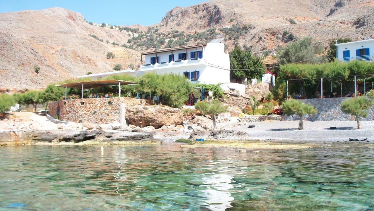 Taverna Akrogiali Loutro Exteriör bild