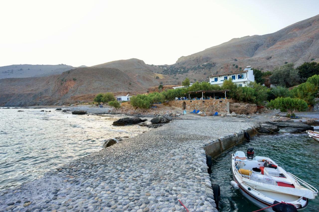 Taverna Akrogiali Loutro Exteriör bild